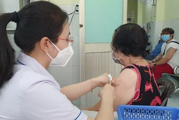 Trong 2 tuần qua, số ca mắc mới Covid-19 tại Thành phố Hồ Chí Minh tăng nhẹ. (Ảnh: Trung tâm Kiểm soát bệnh tật Thành phố Hồ Chí Minh)