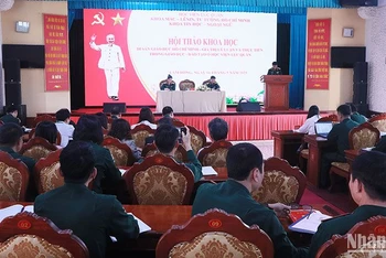 Quang cảnh buổi hội thảo.