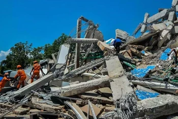 Vụ động đất tại Indonesia.
