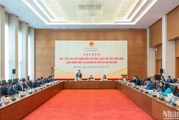 Quang cảnh tọa đàm.