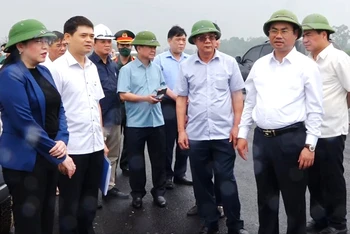 Lãnh đạo tỉnh Thái Nguyên thường xuyên đi cơ sở để chỉ đạo tháo gỡ khó khăn những dự án lớn, trọng điểm.