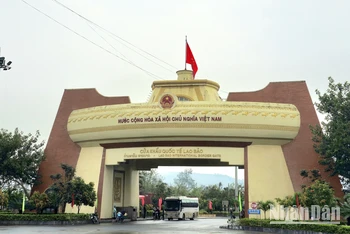Cửa khẩu quốc tế Lao Bảo.