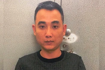 Đối tượng Trần Văn Tiến.