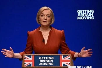 Thủ tướng Anh Liz Truss. (Ảnh: AFP/TTXVN)