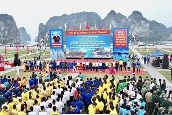 Lễ phát động Ngày chạy Olympic vì sức khoẻ toàn dân.