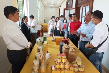 Một trong những sản phẩm chứng nhận OCOP được trưng bày tại lễ công bố.