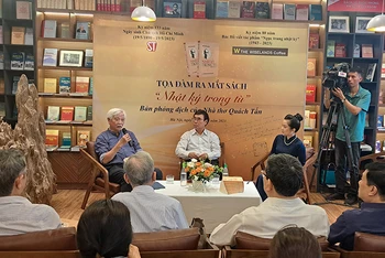 Quang cảnh buổi tọa đàm.