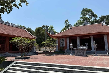Đền thờ anh hùng liệt sĩ tại hồ Kẻ Gỗ dự kiến khánh thành tổng thể vào ngày 28/4.