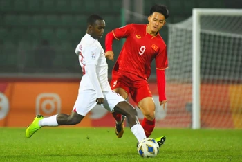 U20 Việt Nam bị gỡ hòa ở phút 85 nhưng kịp tìm thấy bàn thắng ở phút thi đấu chính thức cuối cùng. (Ảnh: AFC)
