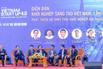 Các đại biểu tham dự phần tọa đàm.