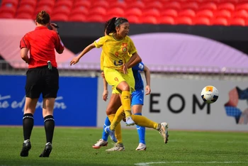 Huỳnh Như cùng các đồng đội khép lại hành trình tại AFC Women’s Champions League 2024/25. (Ảnh: VFF)