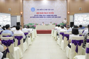 Toàn cảnh hội nghị.