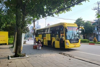 Điểm đón trả khách không đúng quy định của nhà xe Văn Minh tại thị xã Hồng Lĩnh.