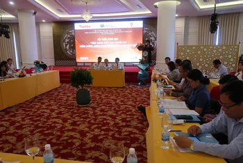 Quang cảnh hội thảo. (Ảnh: PHONG NGUYÊN)