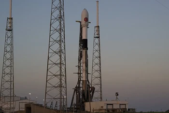 Tên lửa đẩy Falcon 9 mang theo vệ tinh có kính viễn vọng Eculid tại Trạm Vũ trụ Cape Canaveral, bang Florida (Mỹ). (Nguồn: ESA/TTXVN)