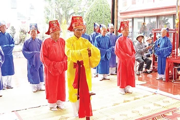 Lễ hội Báo bản xã Yên Từ, huyện Yên Mô được tổ chức vào ngày 14 tháng Giêng hằng năm.