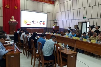 Quang cảnh buổi họp báo.