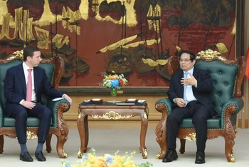 Thủ tướng Phạm Minh Chính tiếp ông Jefferey Perlman, Tổng Giám đốc Tập đoàn Warburg Pincus của Hoa Kỳ.