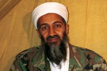 Ảnh chụp trùm khủng bố Osama bin Laden tại Afghanistan, trước khi bị Mỹ tiêu diệt hồi tháng 5-2011. (Ảnh: AP)