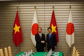 Chủ tịch nước Trần Đại Quang hội đàm với Thủ tướng Shinzo Abe