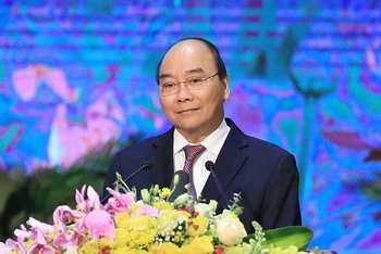 Thủ tướng Chính phủ Nguyễn Xuân Phúc phát biểu tại lễ kỷ niệm. Ảnh: VGP/Quang Hiếu
