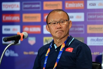 Thầy Park thừa nhận U23 Việt Nam không còn lựa chọn nào khác ngoài nỗ lực giành thắng lợi ở trận cuối cùng.