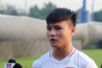 Thay mặt các thành viên trong đội, tiền vệ Quang Hải nhấn mạnh quyết tâm chiến thắng.