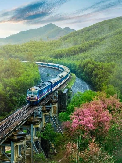 Phát triển hạ tầng giao thông