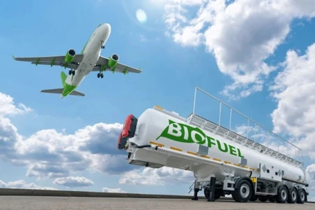 Tập đoàn Hàng không vũ trụ Boeing mua vào 9,4 triệu gallon (tương đương 35,6 triệu lít) nhiên liệu hàng không bền vững pha trộn nhằm hỗ trợ các nghiệp vụ thương mại của Tập đoàn tại Hoa Kỳ trong năm 2024.