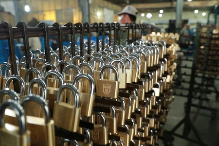 Sản phẩm khóa Việt Tiệp.