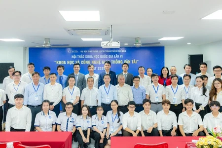 Các đại biểu dự Hội thảo khoa học “Khoa học và Công nghệ Giao thông vận tải-CTST 2025” (Ảnh: UTH)