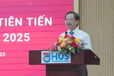 GS,TSKH Vũ Hoàng Linh, Chủ tịch Hội đồng Trường đại học Khoa học Tự nhiên