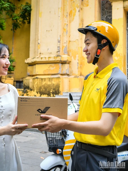 [Ảnh] Bưu điện Việt Nam - Vietnam Post thương hiệu quốc gia phát triển vì mỗi người Việt