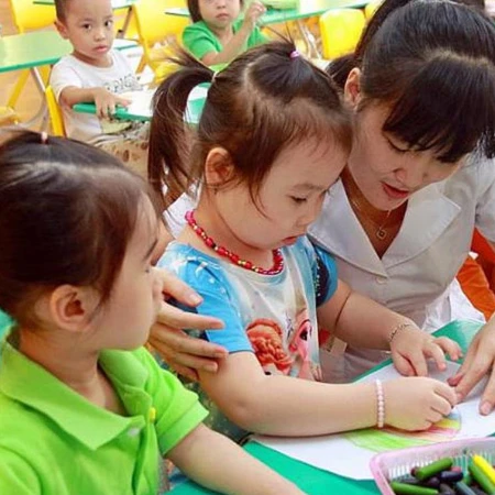 [Video] Đề xuất bổ sung miễn học phí cho trẻ dưới 5 tuổi, hỗ trợ học phí trường dân lập