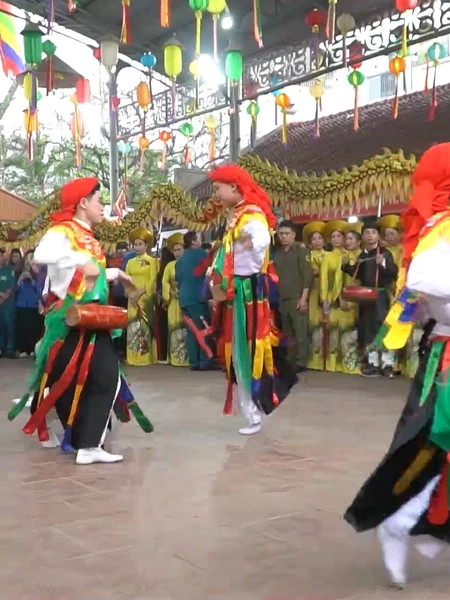 [Video] Lễ hội làng Chuông - "Giữ lửa" làng nghề truyền thống