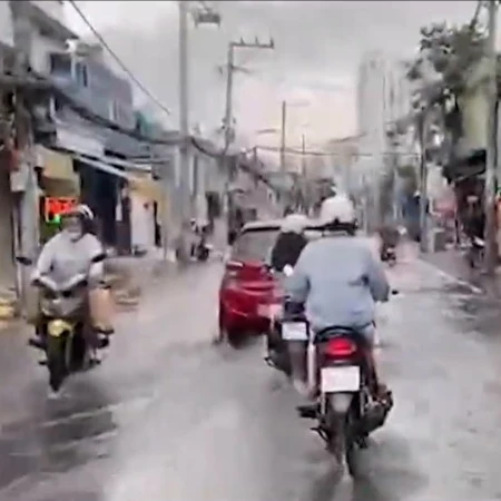 [Video] Triều cường ven biển Đông Nam Bộ ở mức cao