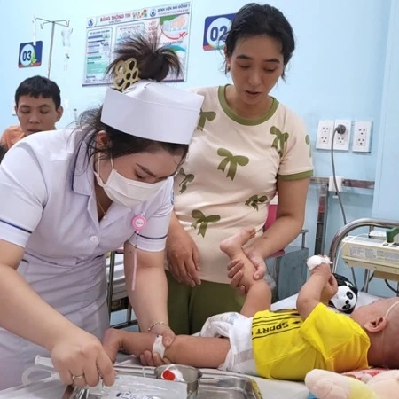 [Video] Bộ Y tế hỏa tốc yêu cầu tăng cường kiểm soát lây nhiễm bệnh sởi