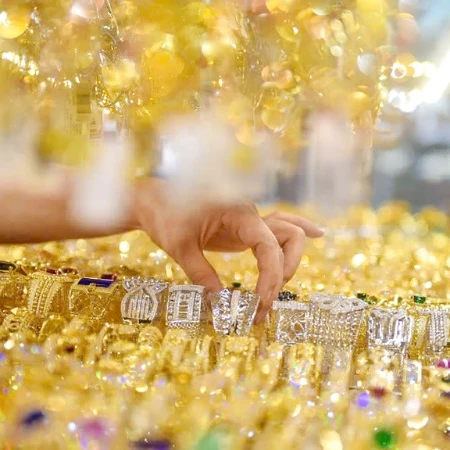 [Video] Giá vàng ngày 25/4: Quay lại mốc 121,5 triệu/lượng, thế giới phục hồi mạnh
