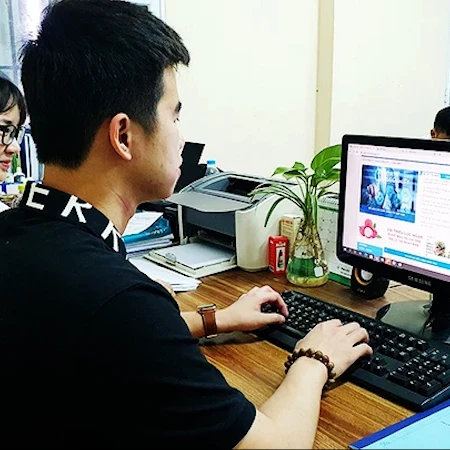 [Video] Hướng dẫn sử dụng chatbot AI hỗ trợ cán bộ, công chức trong công việc