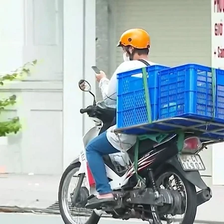 [Video] Bộ Công an cảnh báo hiện tượng giả danh shipper để lừa đảo chiếm đoạt tài sản