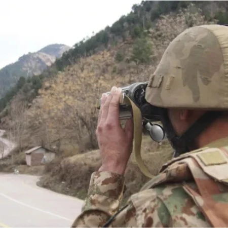 [Video] Quân đội Ấn Độ và Pakistan đấu súng dữ dội tại khu vực Kashmir