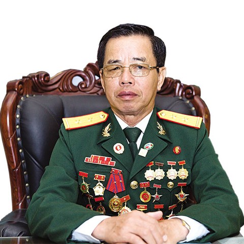 Trần Mạnh Báo