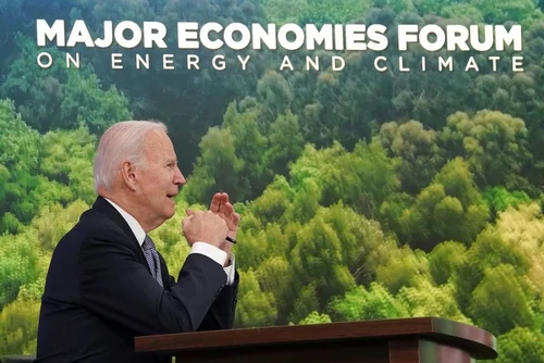 Tổng thống Mỹ Joe Biden triệu tập cuộc họp trực tuyến cấp lãnh đạo lần thứ tư của Diễn đàn các nền kinh tế lớn (MEF) về năng lượng và khí hậu ngày 20/4. Ảnh: Reuters.