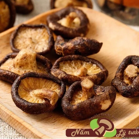 Snack nấm hương chiên giòn