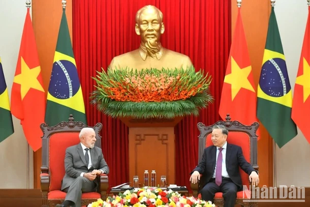 Tổng Bí thư Tô Lâm tiếp Tổng thống Cộng hòa Liên bang Brazil Luiz Inácio Lula da Silva. (Ảnh: ĐĂNG KHOA)