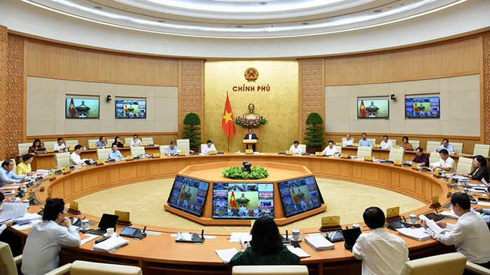 [Ảnh] Thủ tướng Phạm Minh Chính chủ trì phiên họp Chính phủ thường kỳ tháng 9