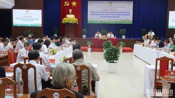 Quang cảnh hội thảo khoa học với chủ đề “Nhiệm vụ và giải pháp phát huy sức mạnh đại đoàn kết toàn dân tộc, tăng cường đồng thuận xã hội, góp phần xây dựng tỉnh Quảng Nam phát triển nhanh và bền vững”.