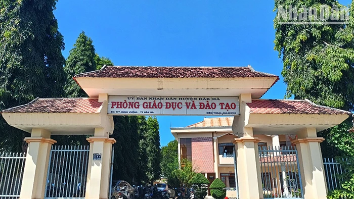 Phòng Giáo dục và Đào tạo huyện Đăk Hà.