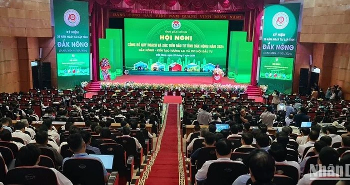 Hơn 700 đại biểu, khách mời tham dự Hội nghị Công bố Quy hoạch tỉnh Đắk Nông thời kỳ 2021 - 2030, tầm nhìn đến năm 2050 và Xúc tiến đầu tư tỉnh Đắk Nông năm 2024.