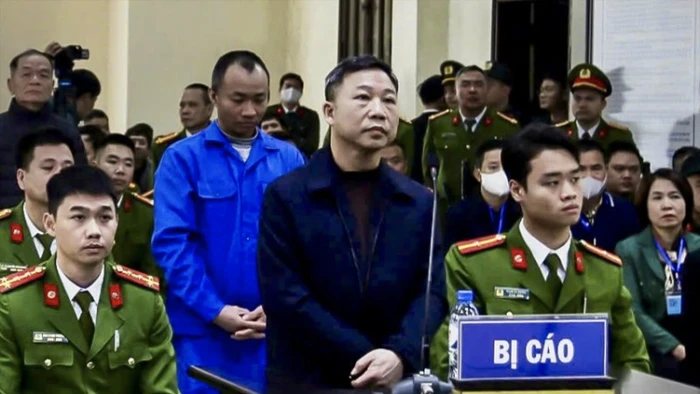 Phiên tòa sơ thẩm tại Tòa án nhân dân tỉnh Thái Bình.